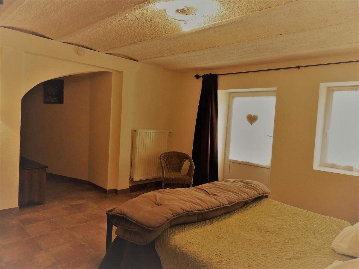 Venterol  シャンブル エ ジット ラ ドルジザーヌ Bed & Breakfast エクステリア 写真