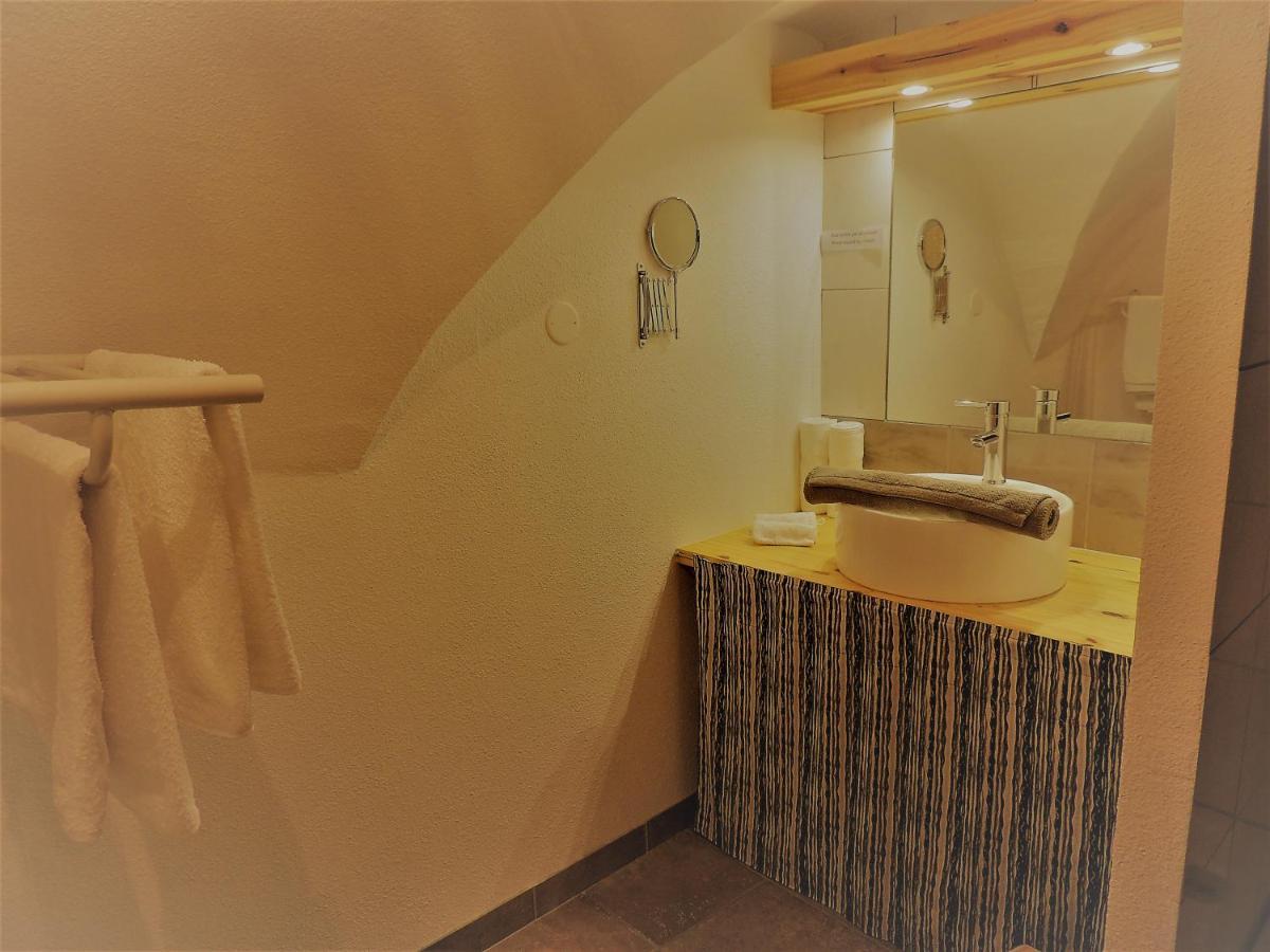 Venterol  シャンブル エ ジット ラ ドルジザーヌ Bed & Breakfast エクステリア 写真